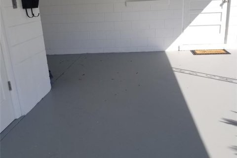 Condo in Winter Haven, Florida, 2 bedrooms  № 1608474 - photo 11