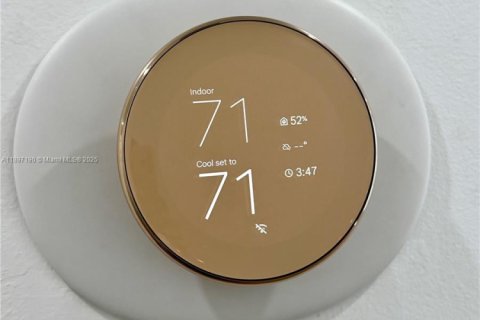 Снять в аренду виллу или дом в Майами, Флорида 3 спальни, 149.85м2, № 1948738 - фото 24