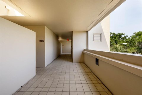 Copropriété à louer à Saint Petersburg, Floride: 2 chambres, 131.46 m2 № 2385587 - photo 3