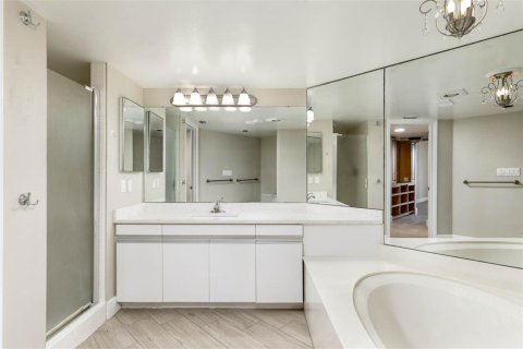 Copropriété à louer à Saint Petersburg, Floride: 2 chambres, 131.46 m2 № 2385587 - photo 22