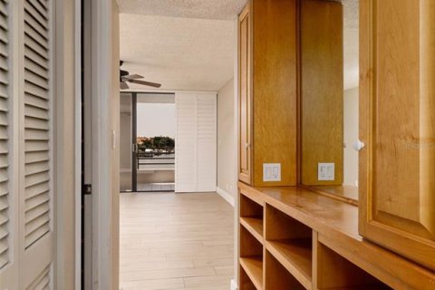 Copropriété à louer à Saint Petersburg, Floride: 2 chambres, 131.46 m2 № 2385587 - photo 21