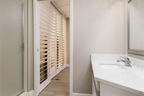 Copropriété à louer à Saint Petersburg, Floride: 2 chambres, 131.46 m2 № 2385587 - photo 28