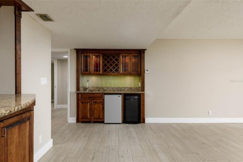 Copropriété à louer à Saint Petersburg, Floride: 2 chambres, 131.46 m2 № 2385587 - photo 12