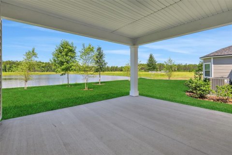Casa en venta en Palm Coast, Florida, 5 dormitorios, 212.65 m2 № 2107373 - foto 6