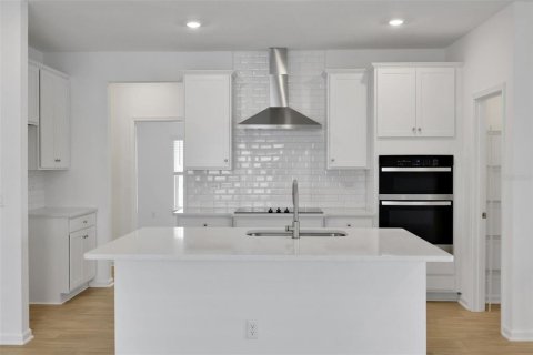Casa en venta en Palm Coast, Florida, 5 dormitorios, 212.65 m2 № 2107373 - foto 18