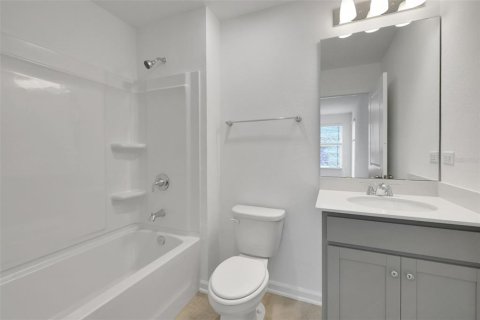 Casa en venta en Palm Coast, Florida, 5 dormitorios, 212.65 m2 № 2107373 - foto 8