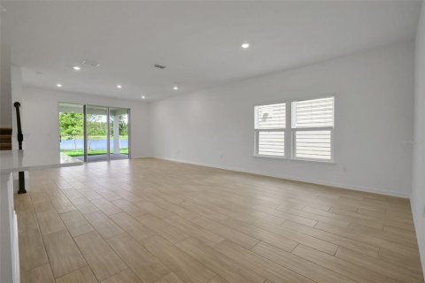 Casa en venta en Palm Coast, Florida, 5 dormitorios, 212.65 m2 № 2107373 - foto 23