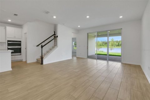 Casa en venta en Palm Coast, Florida, 5 dormitorios, 212.65 m2 № 2107373 - foto 20