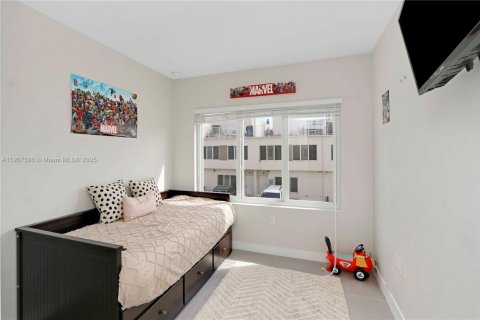 Купить таунхаус в Хомстед, Флорида 4 спальни, 129.88м2, № 1963876 - фото 14