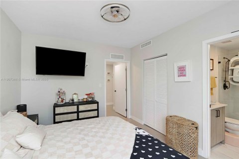 Купить таунхаус в Хомстед, Флорида 4 спальни, 129.88м2, № 1963876 - фото 19