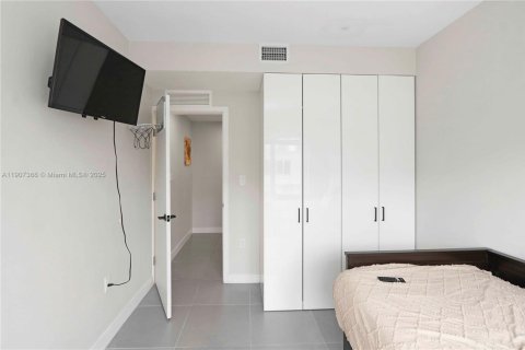 Купить таунхаус в Хомстед, Флорида 4 спальни, 129.88м2, № 1963876 - фото 15