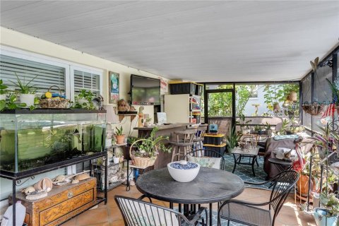 House in Tampa, Florida 3 bedrooms, 117.06 sq.m. № 1865938 - photo 22