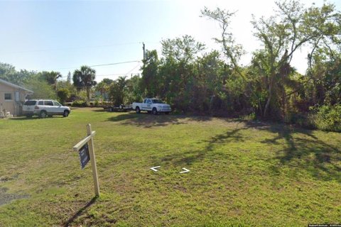 Land in Port Charlotte, Florida № 2164232