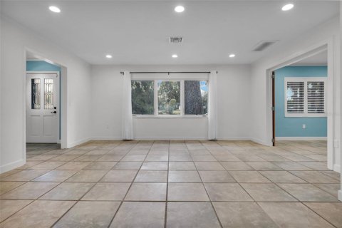 Casa en alquiler en Windermere, Florida, 4 dormitorios, 296.36 m2 № 1723677 - foto 12