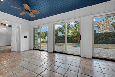 Casa en alquiler en Windermere, Florida, 4 dormitorios, 296.36 m2 № 1723677 - foto 29
