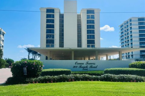 Condo in Tequesta, Florida, 3 bedrooms  № 2158286