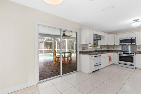 Casa en venta en Wesley Chapel, Florida, 3 dormitorios, 146.69 m2 № 1899538 - foto 15