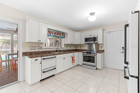 Casa en venta en Wesley Chapel, Florida, 3 dormitorios, 146.69 m2 № 1899538 - foto 13