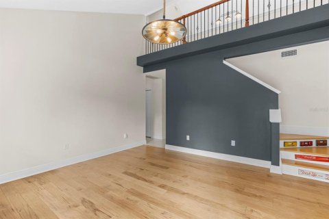 Casa en venta en Wesley Chapel, Florida, 3 dormitorios, 146.69 m2 № 1899538 - foto 10