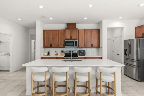 Villa ou maison à louer à Kissimmee, Floride: 4 chambres, 275.27 m2 № 2119921 - photo 22