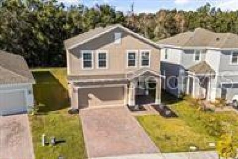 Casa en alquiler en Kissimmee, Florida, 4 dormitorios, 275.27 m2 № 2119921 - foto 3