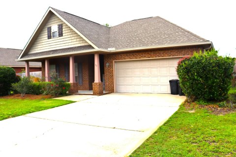 House in Santa Rosa Beach, Florida 3 bedrooms, 182.74 sq.m. № 561625 - photo 1