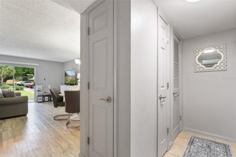 Condo in Winter Park, Florida, 1 bedroom  № 1797999 - photo 8