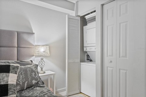Condo in Winter Park, Florida, 1 bedroom  № 1797999 - photo 5