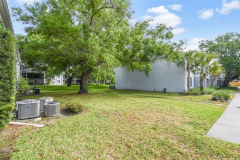 Condo in Winter Park, Florida, 1 bedroom  № 1797999 - photo 19