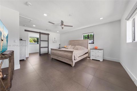 Villa ou maison à vendre à Miami, Floride: 3 chambres, 155.7 m2 № 2146473 - photo 5