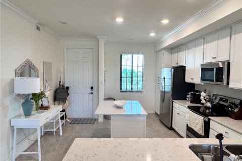 Condo in Bradenton, Florida, 2 bedrooms  № 1778519 - photo 4