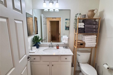 Condo in Bradenton, Florida, 2 bedrooms  № 1778519 - photo 10
