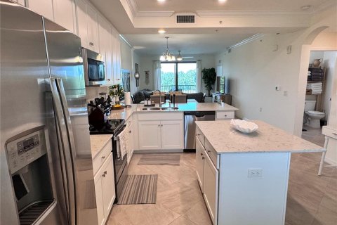 Condo in Bradenton, Florida, 2 bedrooms  № 1778519 - photo 6