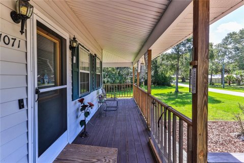 House in Crystal River, Florida 3 bedrooms, 140.1 sq.m. № 2312651 - photo 6