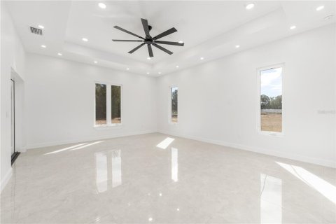House in Ocala, Florida 4 bedrooms, 279.91 sq.m. № 2166262 - photo 18