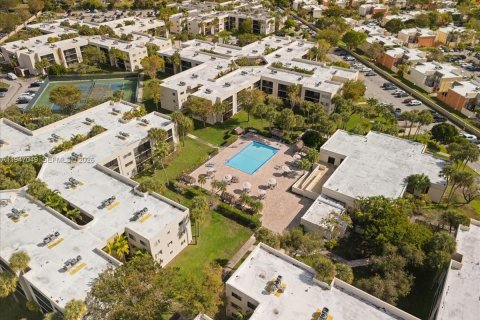 Купить кондоминиум в Майами, Флорида 1 спальня, 65.5м2, № 2003239 - фото 25