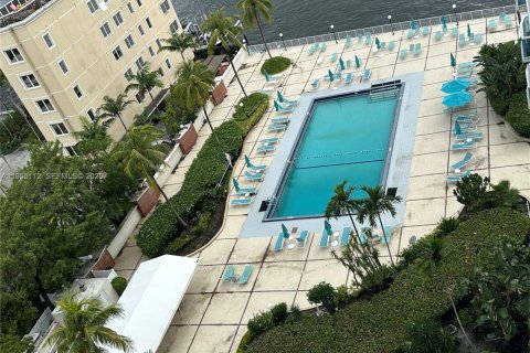 Copropriété à louer à Hollywood, Floride: 1 chambre, 83.61 m2 № 2010156 - photo 18