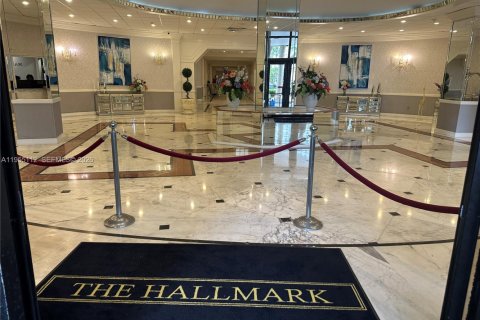 Copropriété à louer à Hollywood, Floride: 1 chambre, 83.61 m2 № 2010156 - photo 21