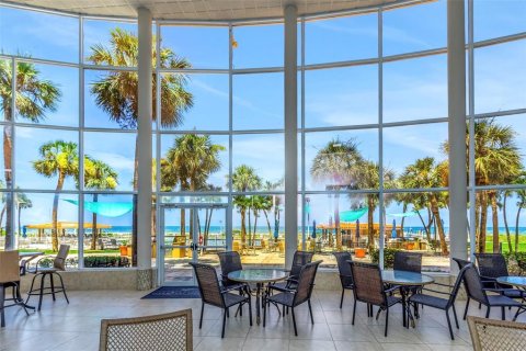Condo in Clearwater, Florida, 2 bedrooms  № 1900612 - photo 18