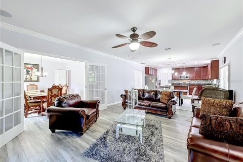 House in Mascotte, Florida 5 bedrooms, 277.78 sq.m. № 2212987 - photo 20