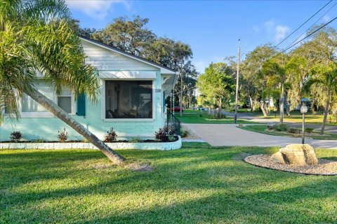 Villa ou maison à vendre à Daytona Beach, Floride: 2 chambres, 111.67 m2 № 2400970 - photo 12