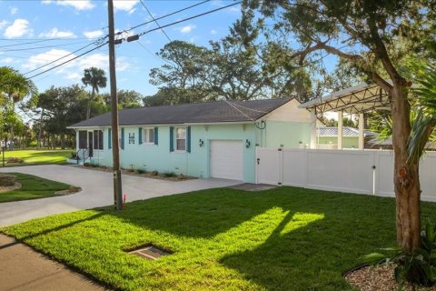 Villa ou maison à vendre à Daytona Beach, Floride: 2 chambres, 111.67 m2 № 2400970 - photo 28