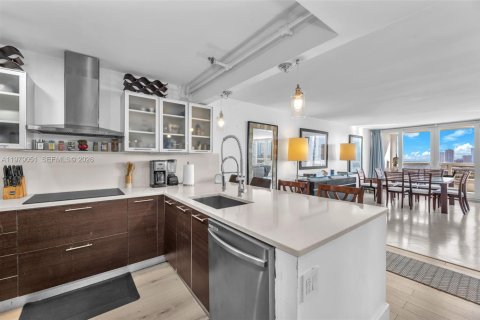 Снять в аренду кондоминиум в Майами, Флорида 2 спальни, 140.19м2, № 2050100 - фото 8