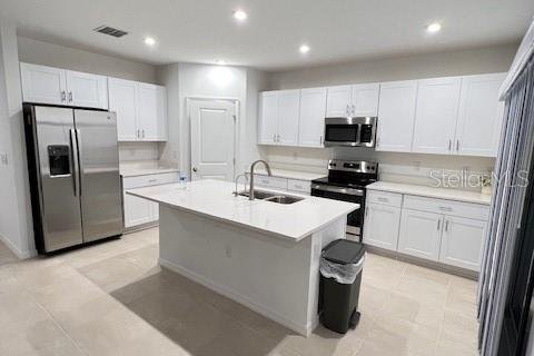 Casa en alquiler en Kissimmee, Florida, 4 dormitorios, 171.4 m2 № 1561023 - foto 13