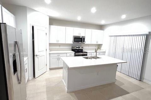 Casa en alquiler en Kissimmee, Florida, 4 dormitorios, 171.4 m2 № 1561023 - foto 17