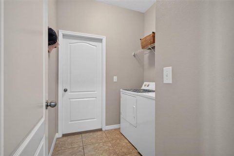 Casa en venta en Riverview, Florida, 4 dormitorios, 178.19 m2 № 2416633 - foto 29
