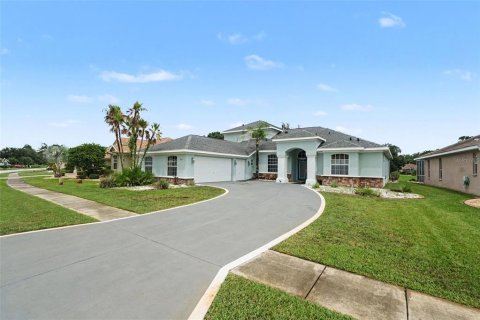 Villa ou maison à vendre à Brooksville, Floride: 3 chambres, 281.4 m2 № 2277222 - photo 2
