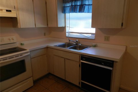 Casa en venta en Kissimmee, Florida, 3 dormitorios, 118.17 m2 № 1915226 - foto 18