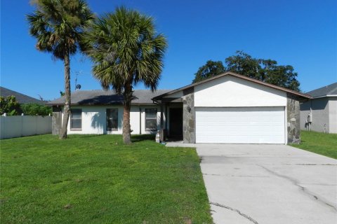 Casa en venta en Kissimmee, Florida, 3 dormitorios, 118.17 m2 № 1915226 - foto 1