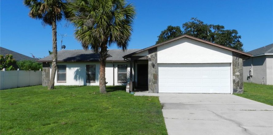 Casa en Kissimmee, Florida 3 dormitorios, 118.17 m2 № 1915226